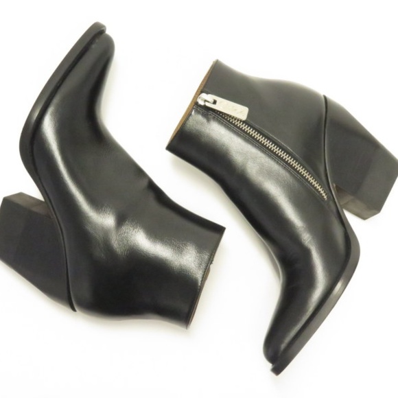 Chloe Shoes - Chloe Rylee Booties Black Leather Size 36.5